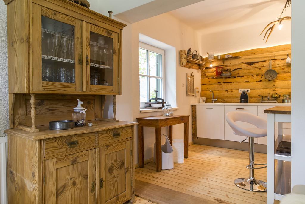 Forest Chalet, 15 Min To Salzburg Olt Town, And Most Beautiful Lakes, Secluded Location, 1,000 Sqm Garden, Mountainview, Panorama Sauna, Bath Whirlpool, Bbq&Bikes&Sunbeds For Free, Up To 10 P Golling an der Salzach Camera foto